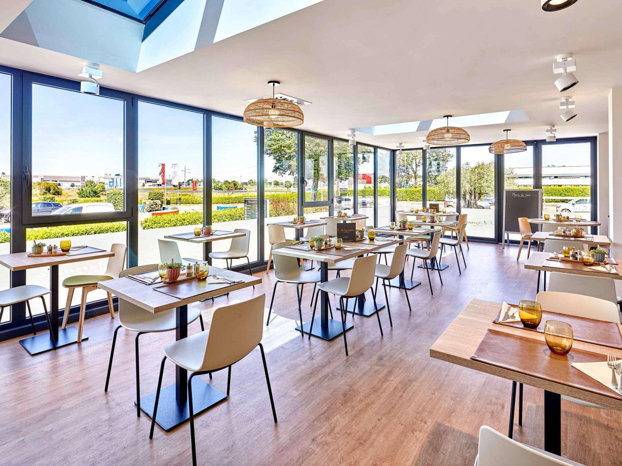 Ibis La Roche Sur Yon Vendespace Mouilleron-le-Captif ภายนอก รูปภาพ