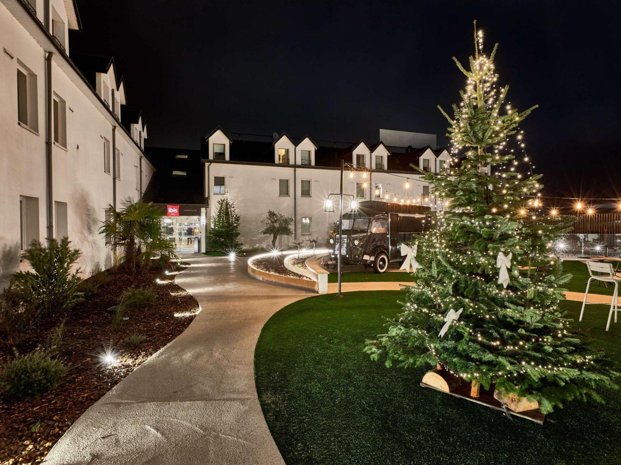 Ibis La Roche Sur Yon Vendespace Mouilleron-le-Captif ภายนอก รูปภาพ