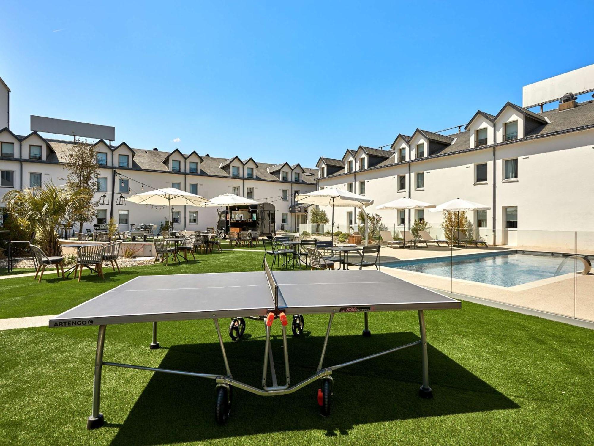 Ibis La Roche Sur Yon Vendespace Mouilleron-le-Captif ภายนอก รูปภาพ